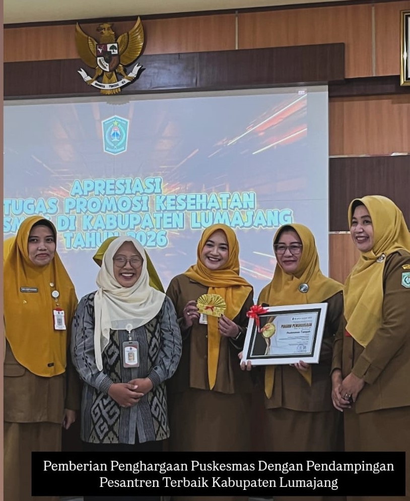 PUSKESMAS TEMPEH MEMPEROLEH PENGHARGAAN PENDAMPINGAN POSKESTREN TERBAIK TINGKAT KABUPATEN LUMAJANG.